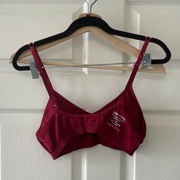 Zeanna Outfitters | Seamless Comfort Wirefree Bralette in Cabernet - Picture 4 of 7